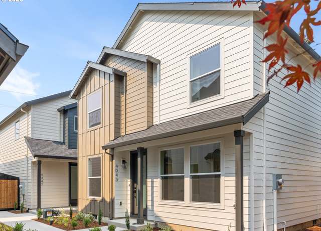 Property at 4043 SE 115th Ave, Portland, OR 97266, 2 beds, 2.5 baths