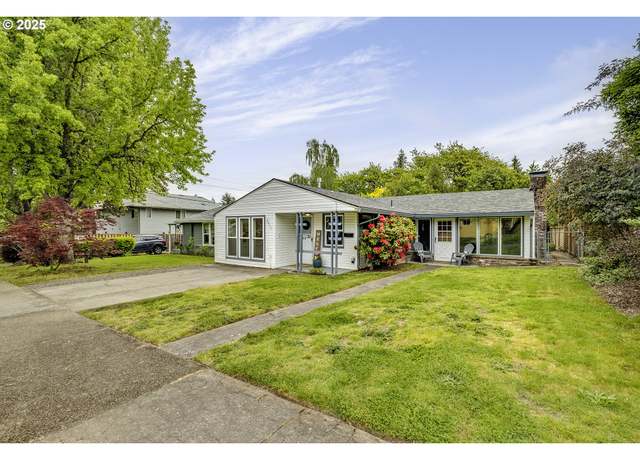 Property at 2217 A St, Forest Grove, OR 97116, 3 beds, 1 bath