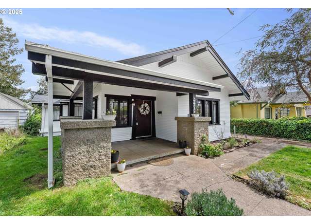 Property at 2479 Sherman Ave, North Bend, OR 97459, 3 beds, 2 baths