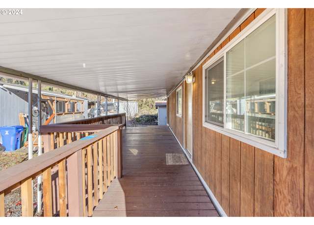 Property at 16300 SE Highway 224 #13, Damascus, OR 97089, 2 beds, 1.5 baths