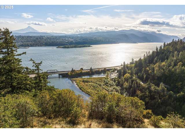 Property at 248 Sterling Blvd, White Salmon, WA 98672