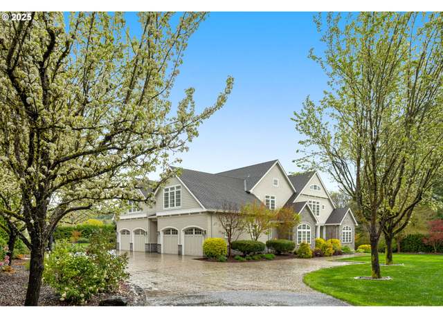 Property at 22726 SW Johnson Rd, West Linn, OR 97068, 4 beds, 5 baths