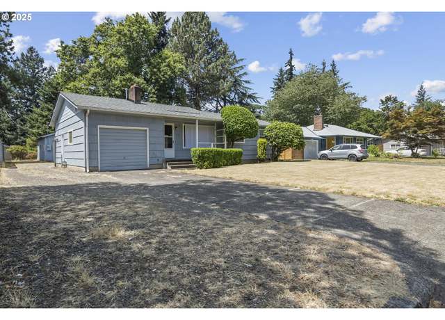 Property at 1105 SE 175th Pl, Portland, OR 97233, 3 beds, 1 bath