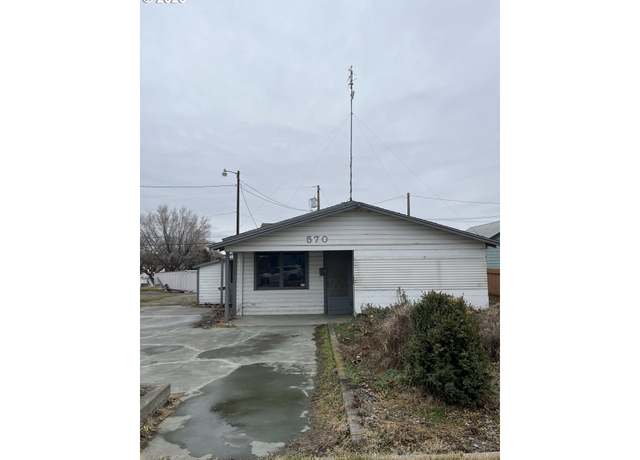 Property at 570 E Gladys Ave, Hermiston, OR 97838, 2 beds, 1 bath