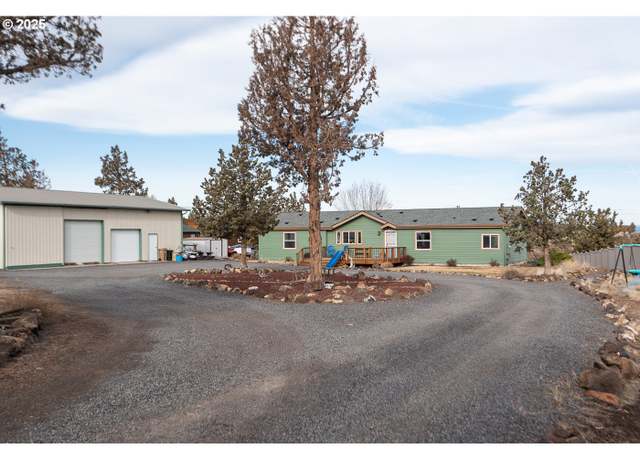 Property at 14760 SW Outlook Pl, Terrebonne, OR 97760, 3 beds, 2 baths