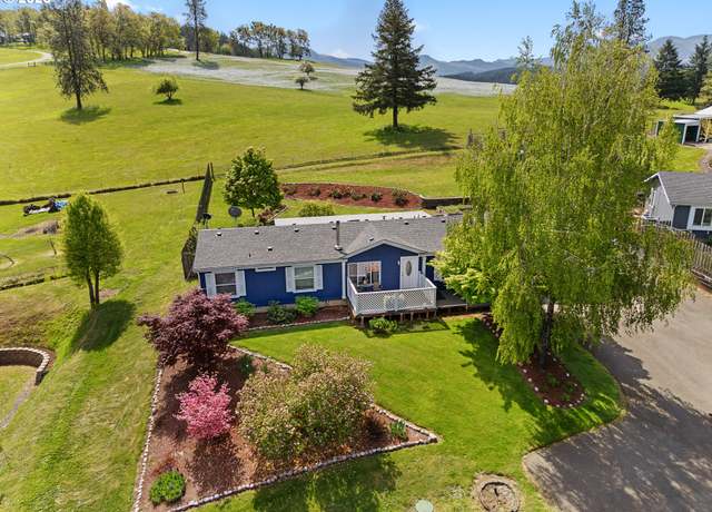 Property at 491 Grandview St, Glide, OR 97443, 3 beds, 2 baths