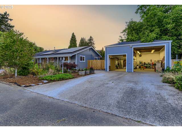 Property at 7119 N Ida Ave, Portland, OR 97203, 3 beds, 2 baths