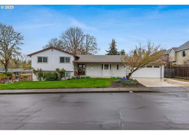 Property at 6545 SW 207th Ave, Beaverton, OR 97078, 4 beds, 3 baths