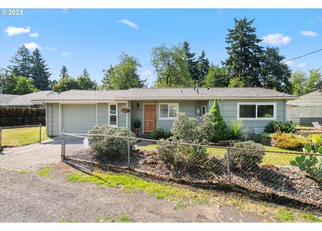 Property at 11510 NE San Rafael St, Portland, OR 97220, 3 beds, 1 bath