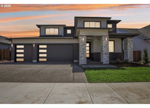 Property at 17205 NE 83rd St, Vancouver, WA 98682, 4 beds, 3 baths