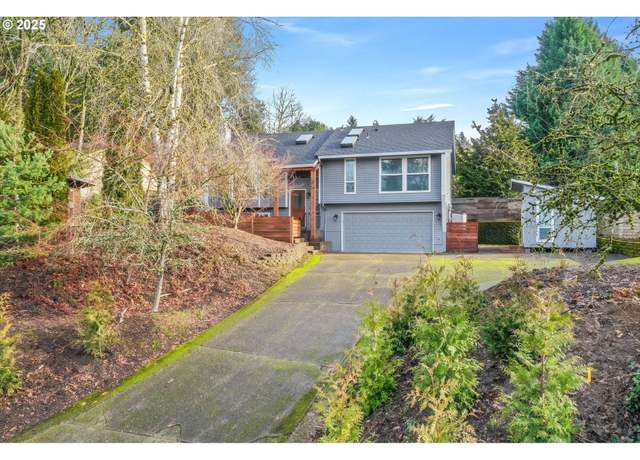 Property at 9636 SW Boones Ferry Rd, Portland, OR 97219, 3 beds, 3 baths
