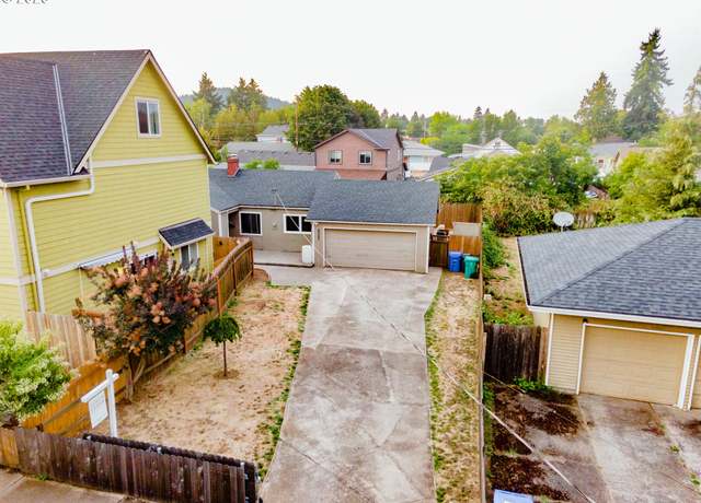 Property at 8027 SE Rhone St, Portland, OR 97206, 3 beds, 2 baths