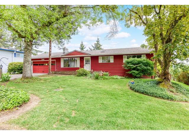 Property at 5749 Terrace Dr, West Linn, OR 97068, 3 beds, 1 bath
