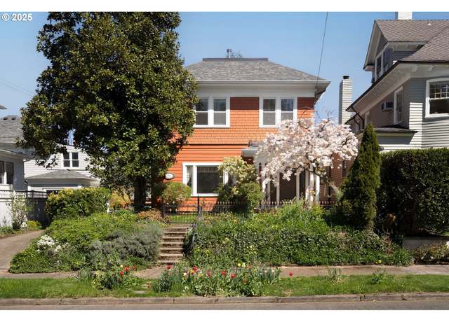 Property at 1911 SW Myrtle St, Portland, OR 97201, 3 beds, 2 baths