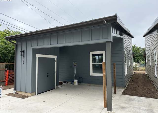 Property at 1380 Jacobs Dr, Eugene, OR 97402, 2 beds, 1 bath