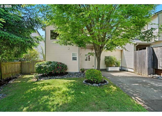 Property at 6309 NE 45th Ave, Portland, OR 97218, 3 beds, 1.5 baths
