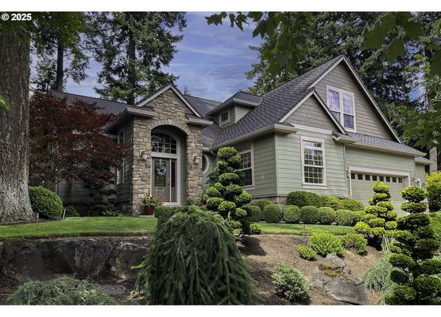 Property at 11525 SE Adoline Ave, Happy Valley, OR 97086, 3 beds, 3.5 baths