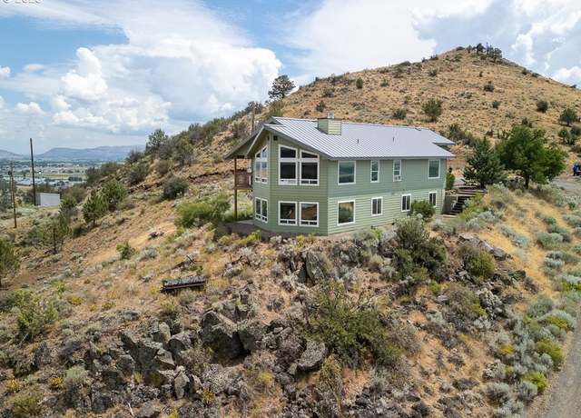 Property at 5222 Highway 66, Klamath Falls, OR 97601, 5 beds, 3 baths