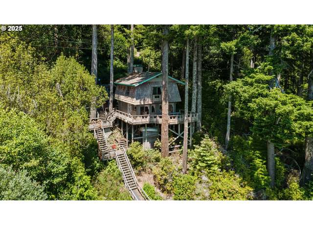 Property at 96113 Rains Ln, Lakeside, OR 97449, 3 beds, 2 baths