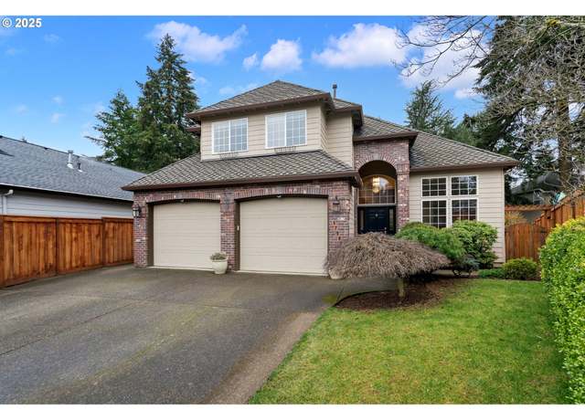 Property at 17185 Warren Ct, Lake Oswego, OR 97035, 3 beds, 2.5 baths