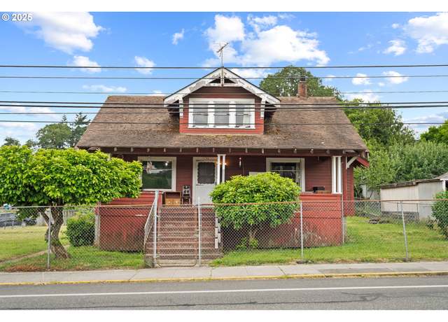 Property at 721 Columbia Blvd, St. Helens, OR 97051, 4 beds, 1 bath