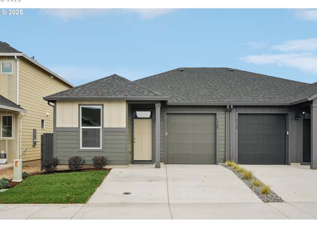 Property at 1728 NW 18th St, Battle Ground, WA 98604, 3 beds, 2 baths