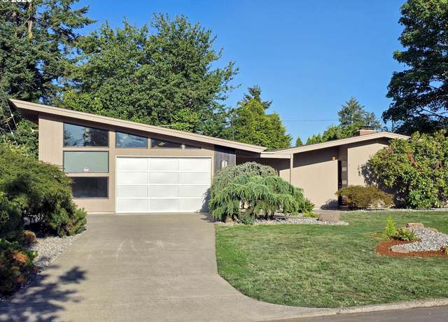 Property at 1539 NE 129th Pl, Portland, OR 97230, 3 beds, 1 bath