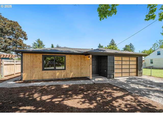 Property at 6720 SE 70th Ave, Portland, OR 97206, 3 beds, 1 bath