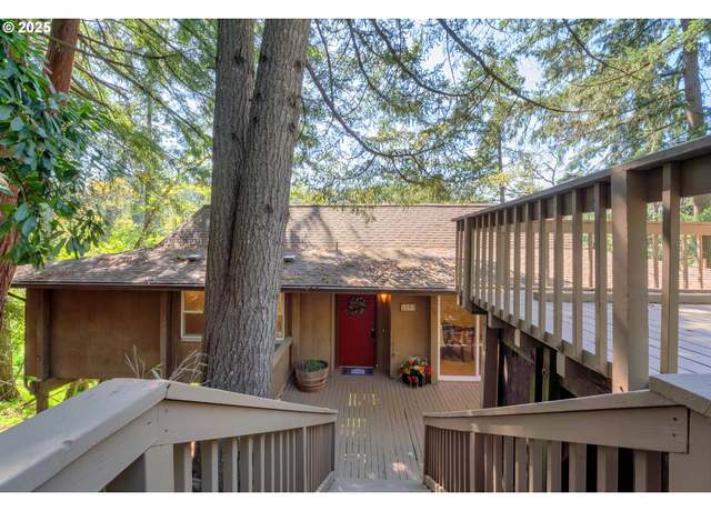 Property at 5080 Saratoga St, Eugene, OR 97405, 2 beds, 2 baths