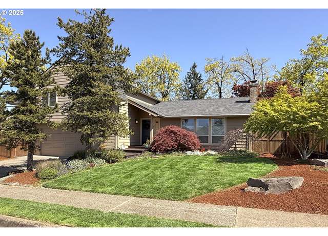 Property at 2430 SW Willowbrook Ave, Gresham, OR 97080, 4 beds, 2.5 baths