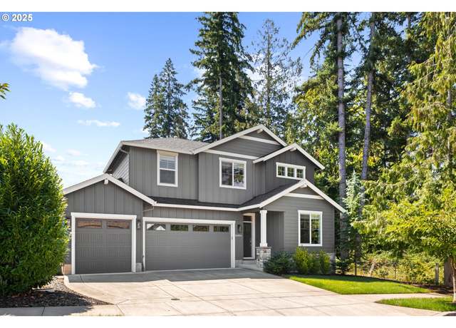 Property at 36904 Salmonberry St, Sandy, OR 97055, 4 beds, 2.5 baths