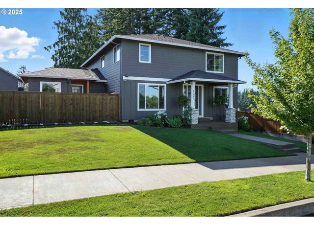 Property at 37999 Juniper St, Sandy, OR 97055, 5 beds, 3.5 baths