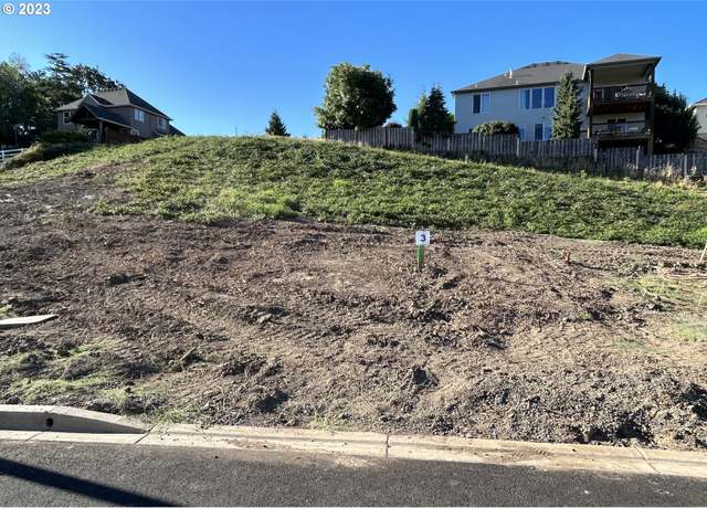 Property at 2719 NW Pinehurst Dr #03, Mcminnville, OR 97128
