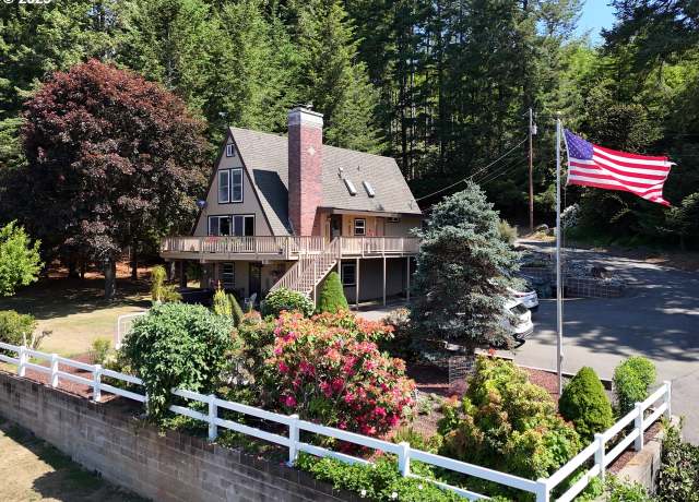 Property at 17769 Rainbow Rock Rd, Brookings, OR 97415, 3 beds, 3 baths