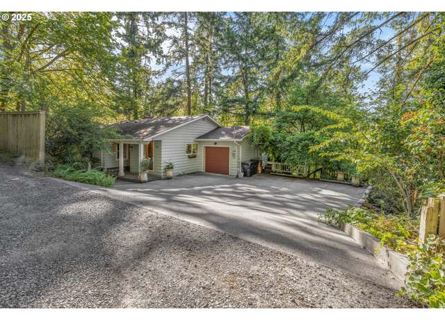Property at 3160 Whitten Dr, Eugene, OR 97405, 5 beds, 4 baths