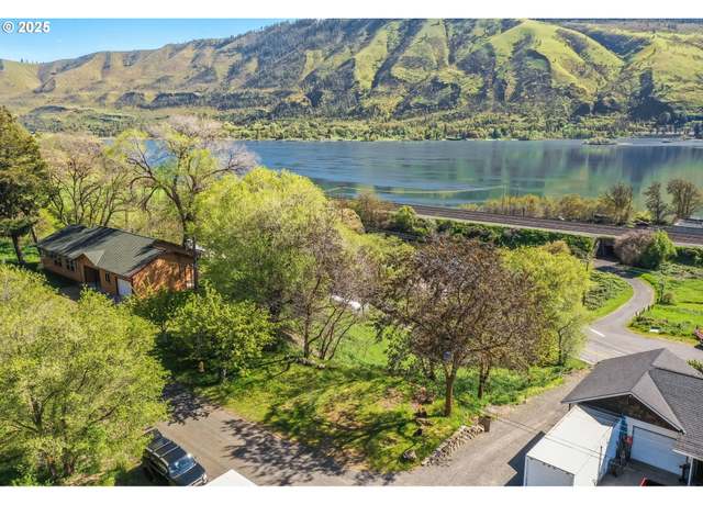 Property at Balfour, Lyle, WA 98635