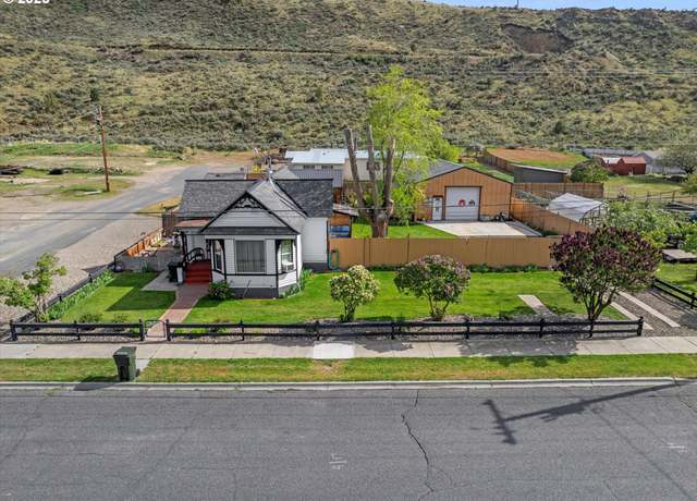 Property at 1201 Place St, Baker City, OR 97814, 1 bed, 1 bath
