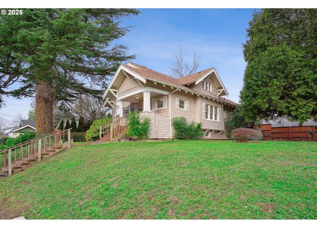 Property at 8921 SE Washington St, Portland, OR 97216, 4 beds, 3 baths