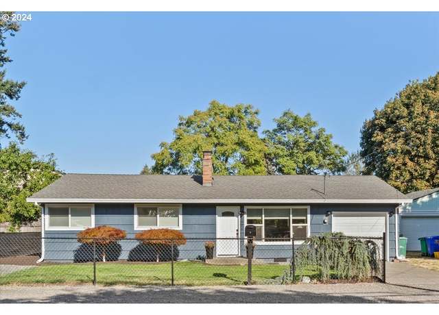 Property at 4916 SE 104th Ave, Portland, OR 97266, 3 beds, 1 bath