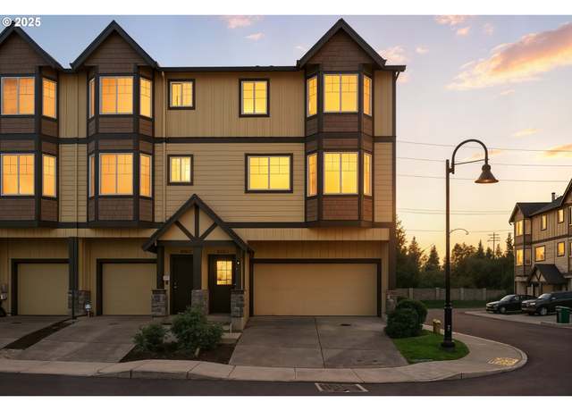Property at 19692 SW Blackbear Ct, Beaverton, OR 97006, 4 beds, 3.5 baths