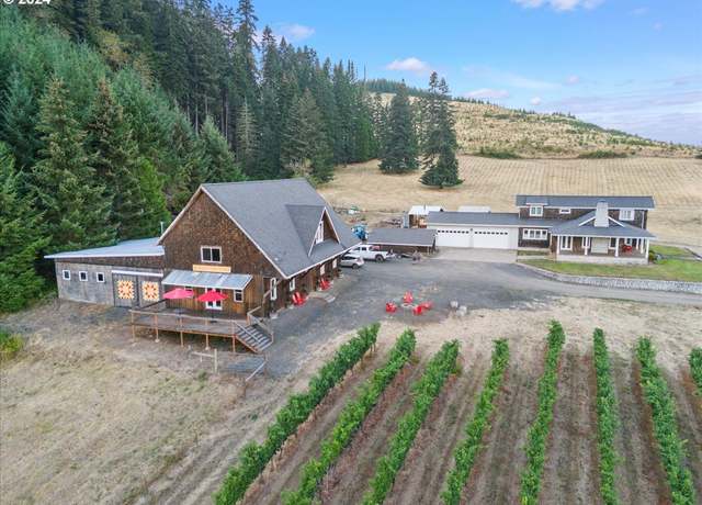 Property at 841 Skelly Rd, Yoncalla, OR 97499, 3 beds, 2 baths