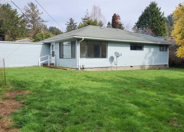Property at 29679 Walker St, Gold Beach, OR 97444, 3 beds, 1 bath