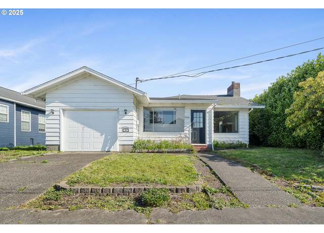 Property at 1806 8th St, Tillamook, OR 97141, 3 beds, 2.5 baths