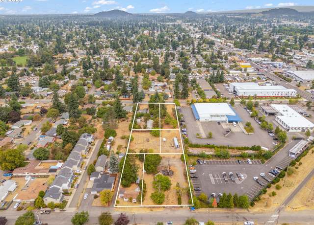 Property at 7928 SE Crystal Springs Blvd, Portland, OR 97206