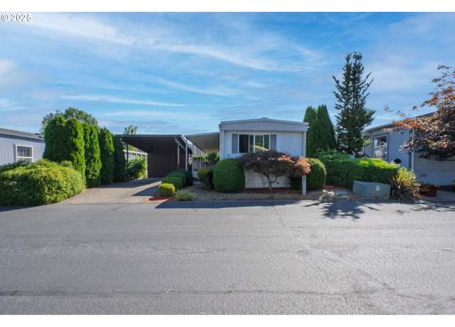 Property at 1501 SW Baker St #11, Mcminnville, OR 97128, 3 beds, 2 baths