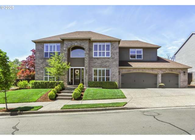 Property at 9595 SE Goldfinch Way, Happy Valley, OR 97086, 5 beds, 2.5 baths