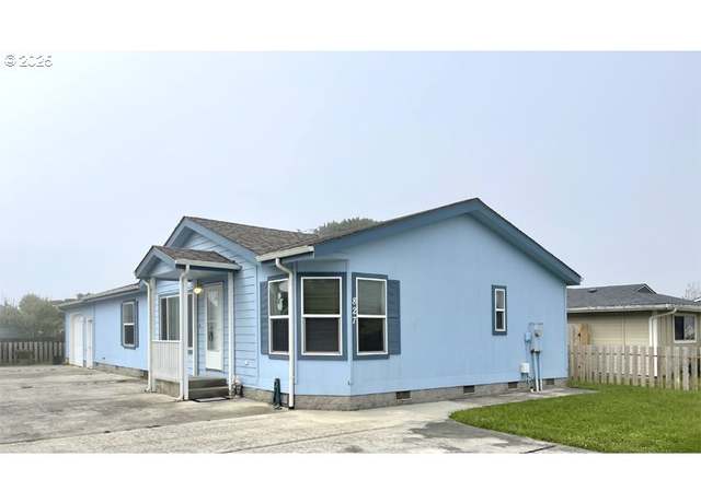 Property at 827 10th St SW, Bandon, OR 97411, 3 beds, 2 baths