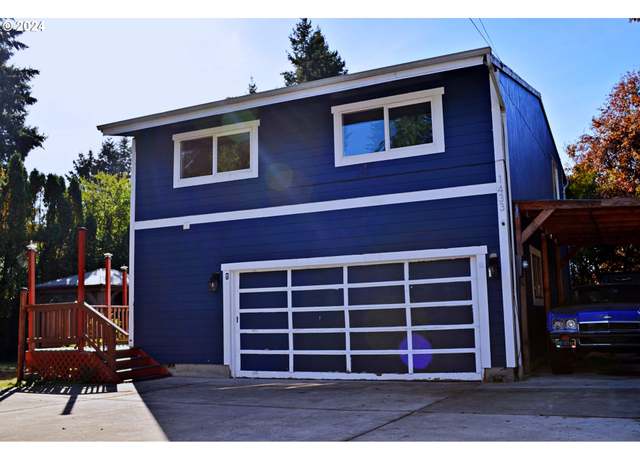 Property at 1433 SE 139th Ave, Portland, OR 97233, 4 beds, 2 baths