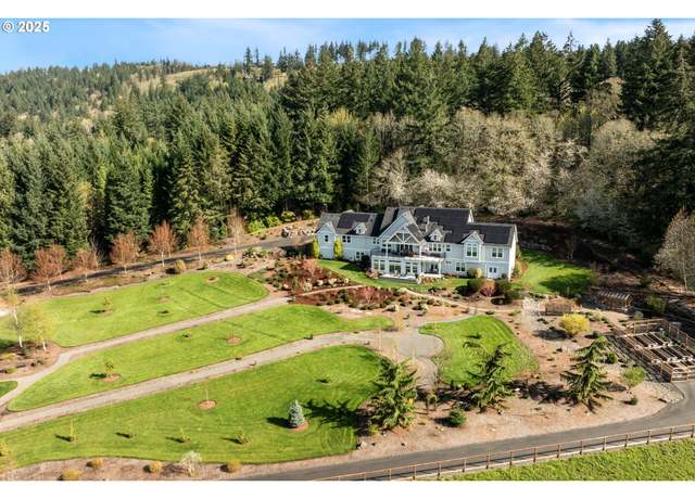 Property at 14350 NE Spring Creek Ln, Newberg, OR 97132, 3 beds, 4 baths