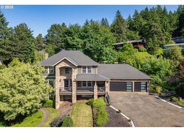 Property at 7820 SE 114th Ave, Portland, OR 97266, 4 beds, 3.5 baths